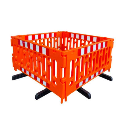 Barrières de sécurité plastique pieds rabattables | 2000x2000mm